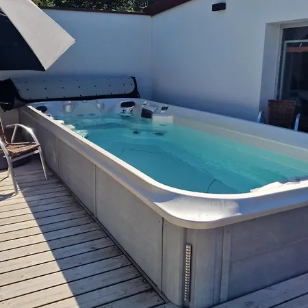 La Lanterne Location Pmr Vosges Avec Spa, Jacuzzi, Vue Montagne, 6 Pers Laveline-du-Houx