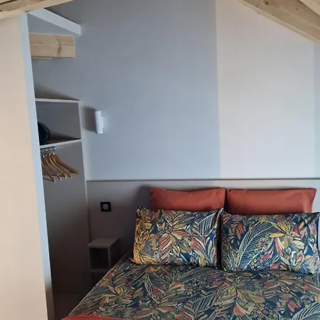 La Lanterne Location Pmr Vosges Avec Spa, Jacuzzi, Vue Montagne, 6 Pers Hébergement de vacances