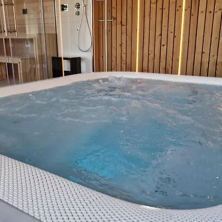 La Lanterne Location Pmr Vosges Avec Spa, Jacuzzi, Vue Montagne, 6 Pers *
